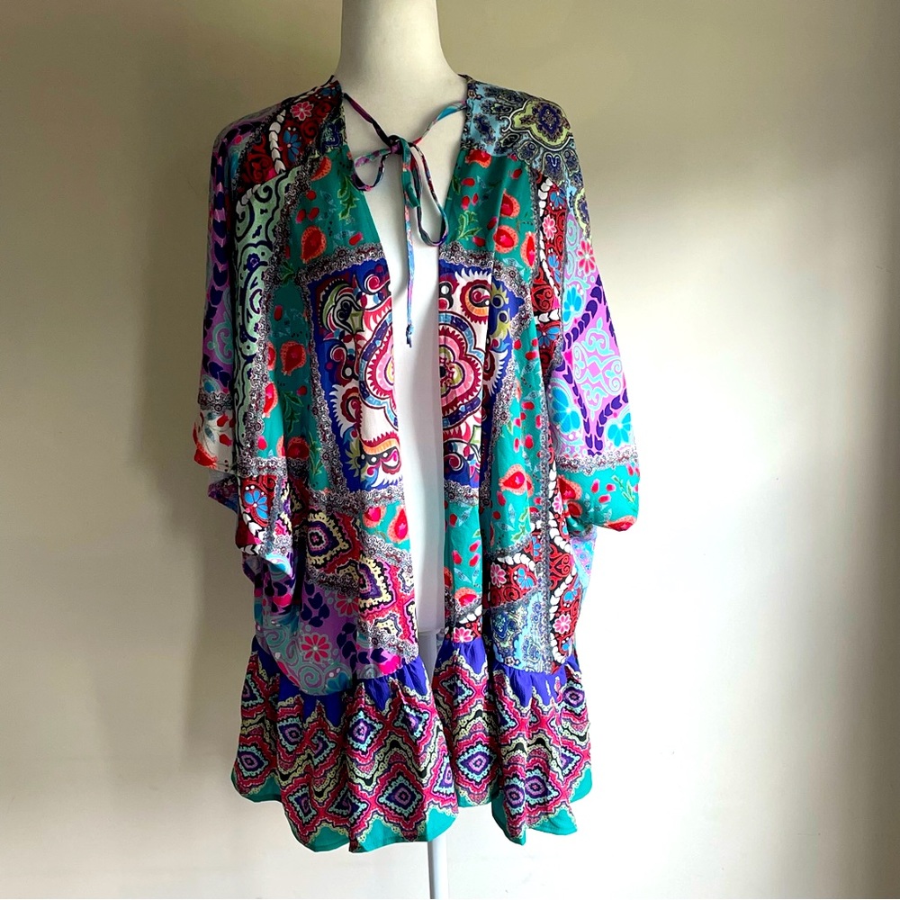 Umgee Kimono in Green Mix With Ruffle Hem Size S/M